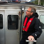 Thumb_ed_and_jonny_on_boat