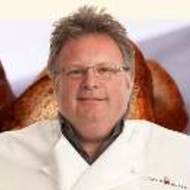 images/assets/images/news/small_David_Burke.jpg